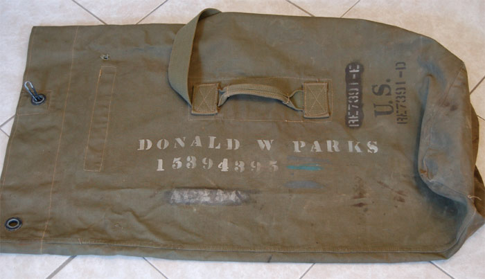 ww2 duffle bag