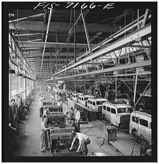 Photo: Arthur S. Siegel, 1942. Chrysler Corporation Dodge truck plant